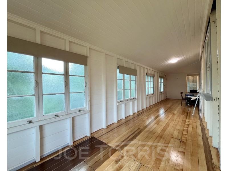 6 Molloy Street, Mareeba QLD 4880