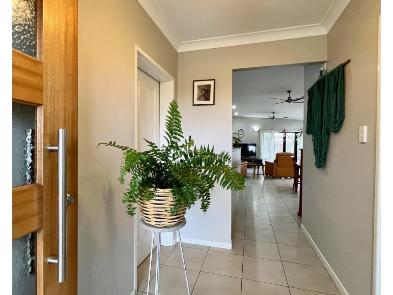 11 Frigate Close, Mareeba QLD 4880