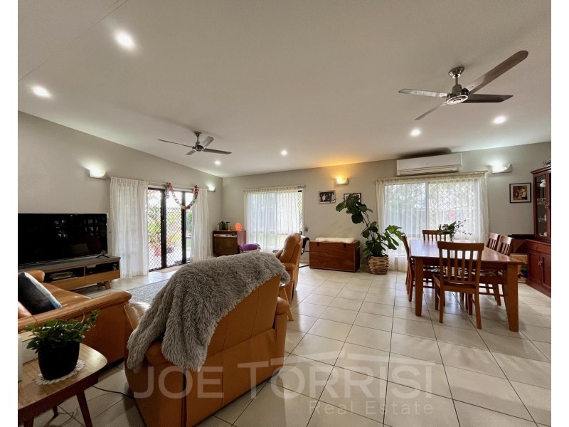 11 Frigate Close, Mareeba QLD 4880