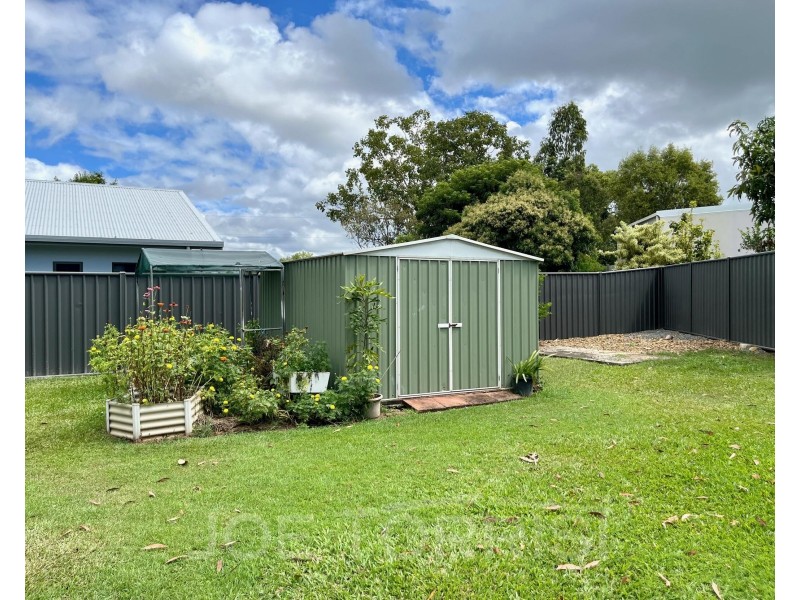 11 Frigate Close, Mareeba QLD 4880