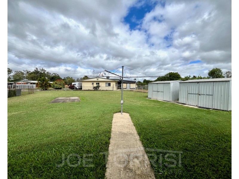 23 Anzac Avenue, Mareeba QLD 4880