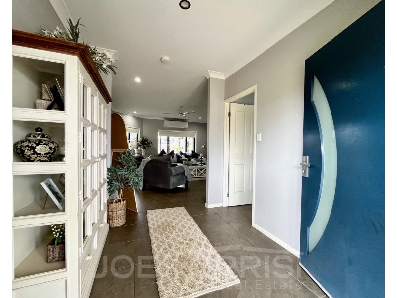 17 Amaroo Drive, Mareeba QLD 4880