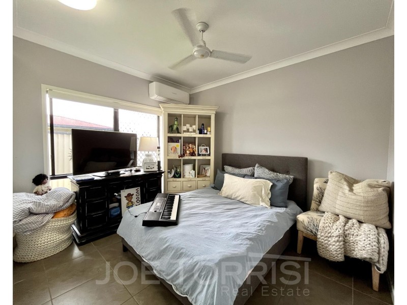 17 Amaroo Drive, Mareeba QLD 4880