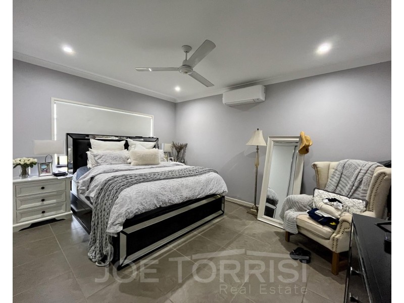 17 Amaroo Drive, Mareeba QLD 4880