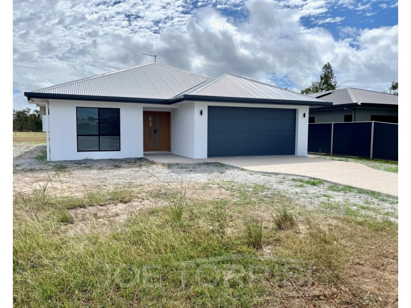 1 Dural Close, Mareeba QLD 4880