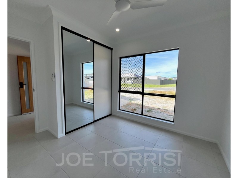 1 Dural Close, Mareeba QLD 4880