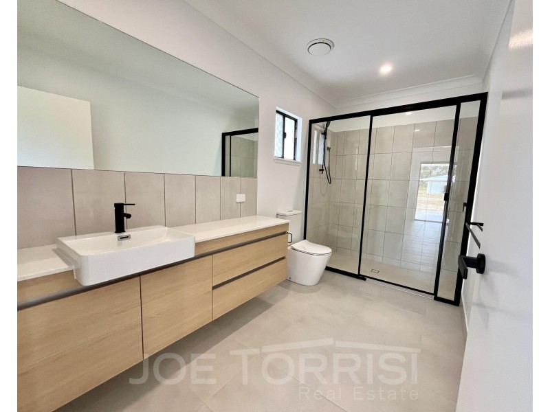 1 Dural Close, Mareeba QLD 4880