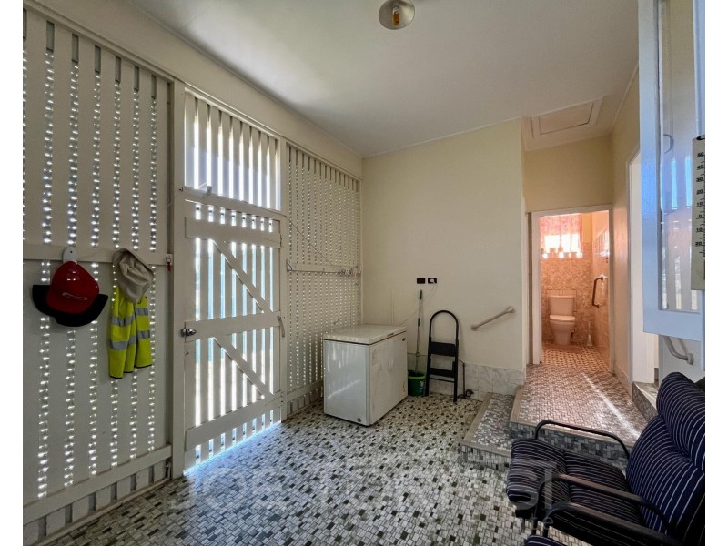 25 Raleigh Street, Dimbulah QLD 4872