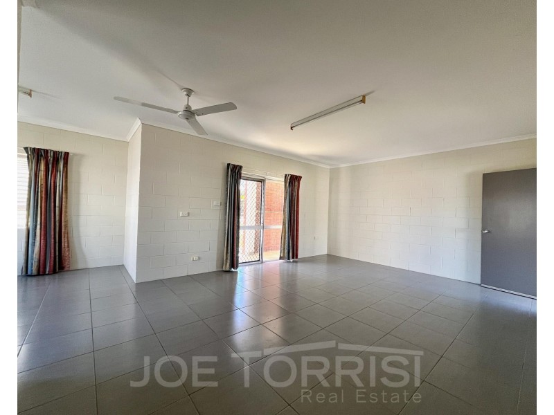 9 Beames Street, Mareeba QLD 4880
