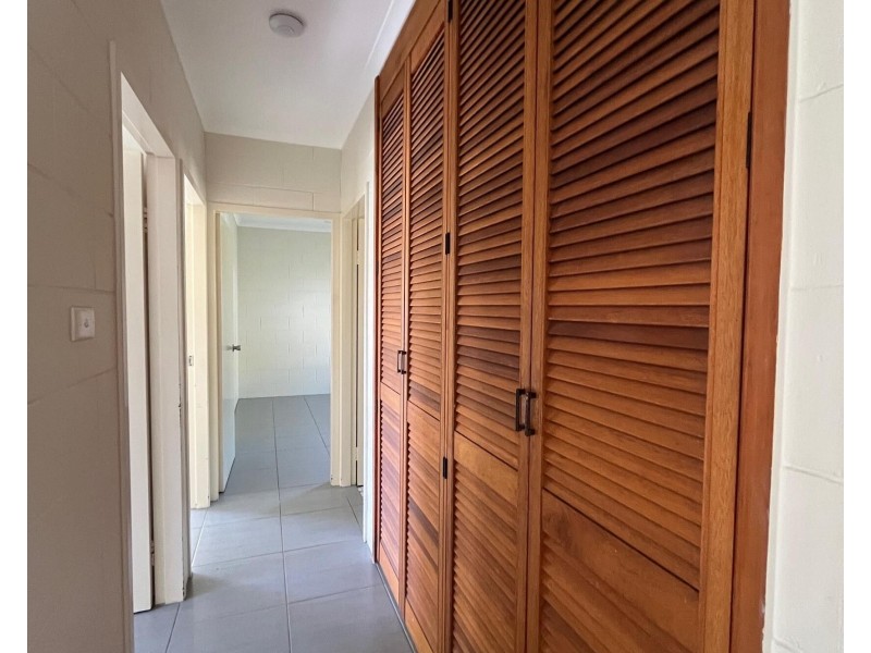 9 Beames Street, Mareeba QLD 4880