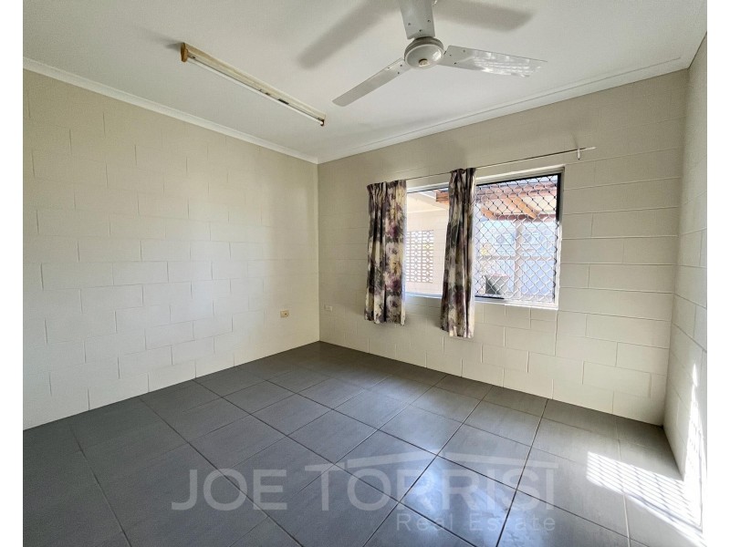 9 Beames Street, Mareeba QLD 4880