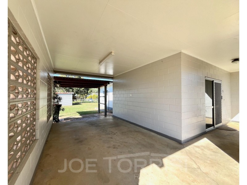 9 Beames Street, Mareeba QLD 4880