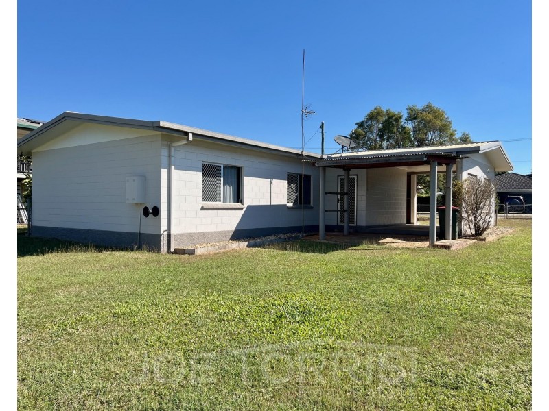 9 Beames Street, Mareeba QLD 4880