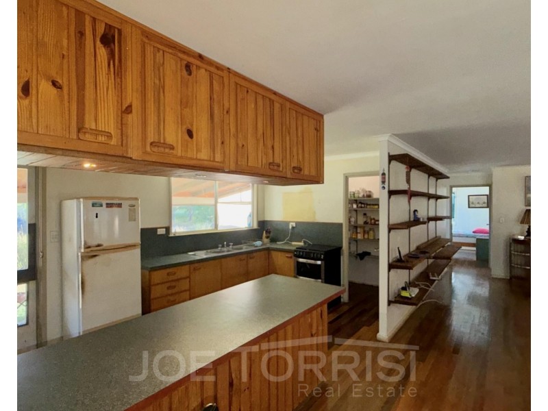 123 Kay Road, Mareeba QLD 4880