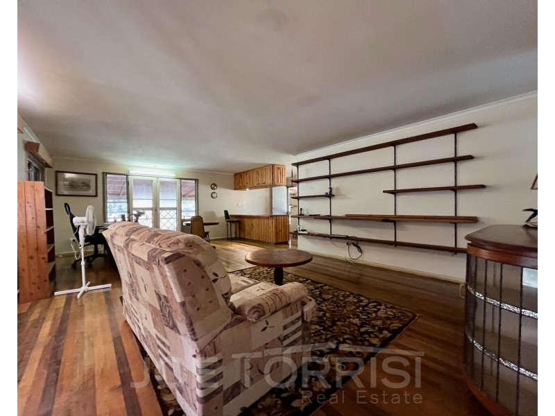 123 Kay Road, Mareeba QLD 4880
