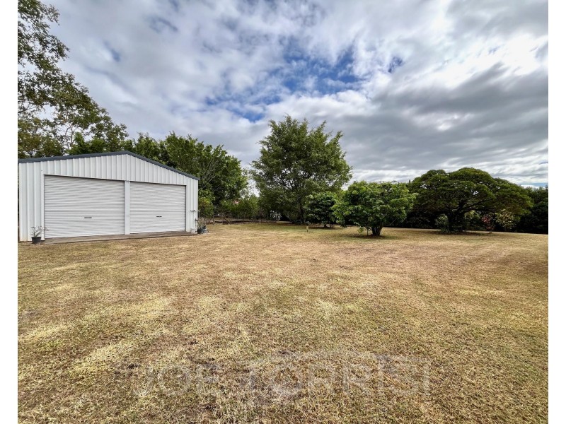 6 Ceola Drive, Mareeba QLD 4880