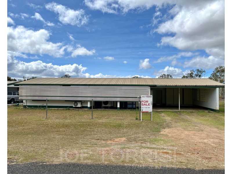 45 Martin Avenue, Mareeba QLD 4880