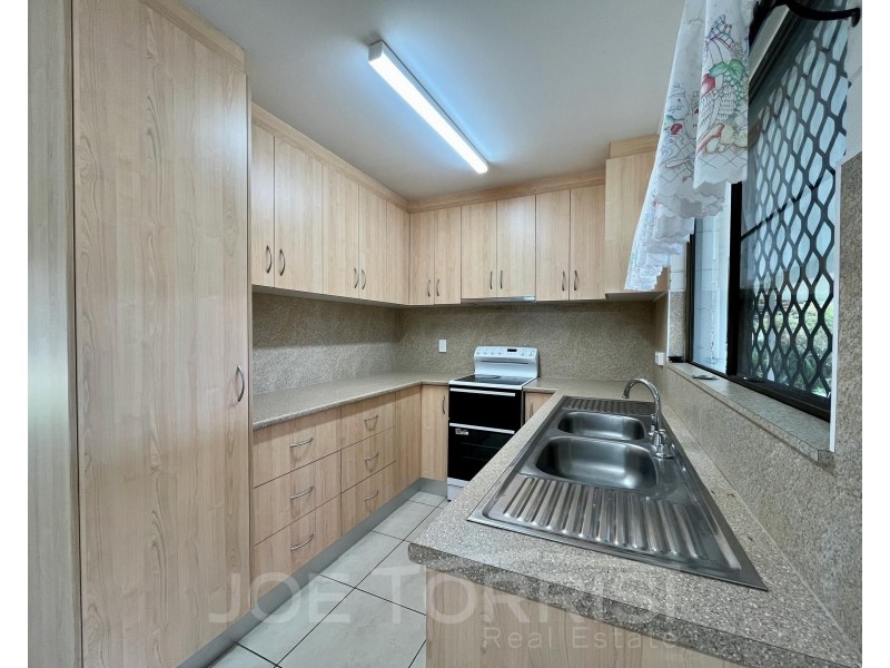 45 Martin Avenue, Mareeba QLD 4880