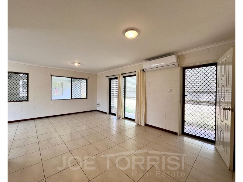 45 Martin Avenue, Mareeba QLD 4880