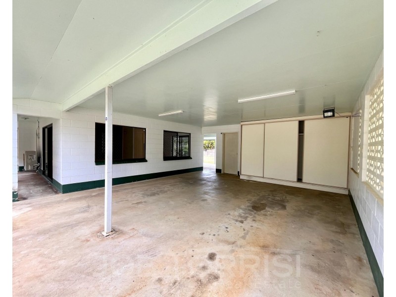 45 Martin Avenue, Mareeba QLD 4880