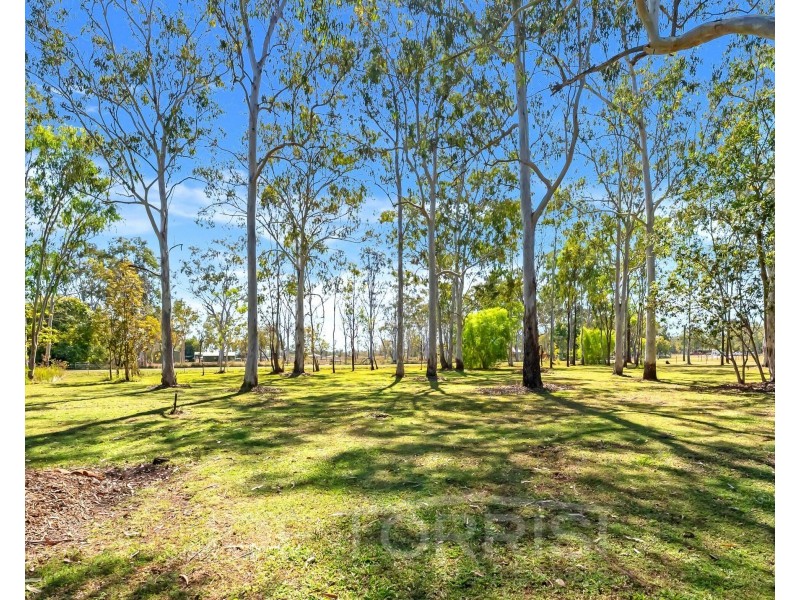20 Norman Street, Mareeba QLD 4880