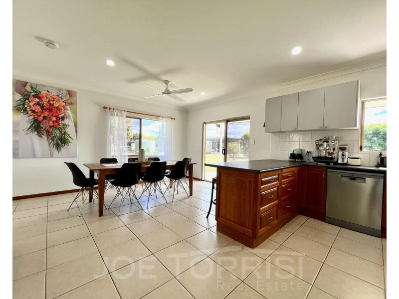 12 Powell Road, Mareeba QLD 4880