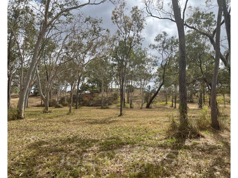 12 Powell Road, Mareeba QLD 4880