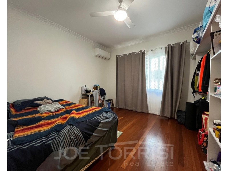 9 Shepherd Street, Mareeba QLD 4880