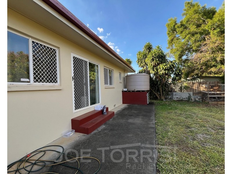 9 Shepherd Street, Mareeba QLD 4880
