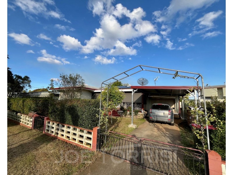 9 Shepherd Street, Mareeba QLD 4880
