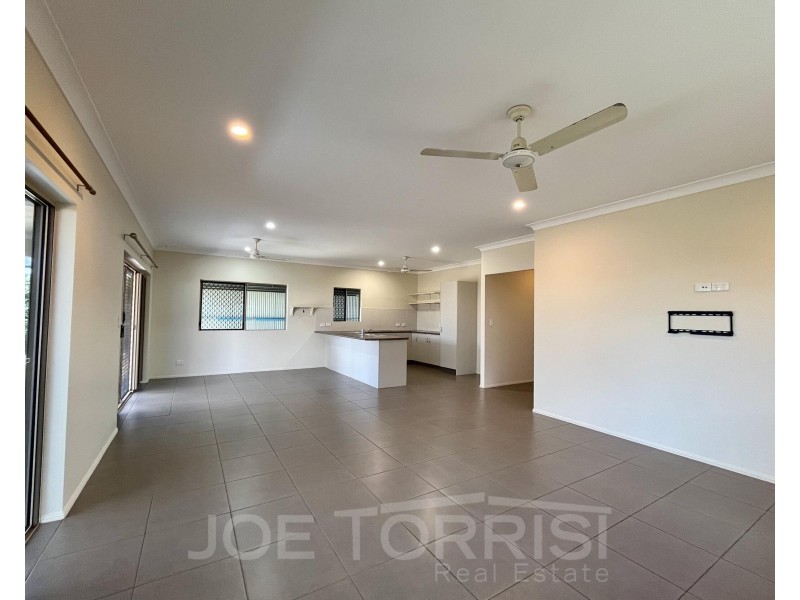 15 Luisa Circuit, Mareeba QLD 4880