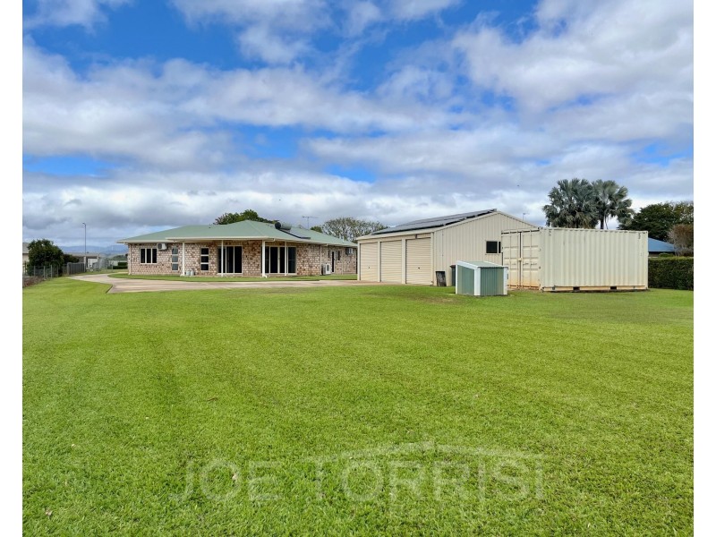 8 Joan Crescent, Mareeba QLD 4880