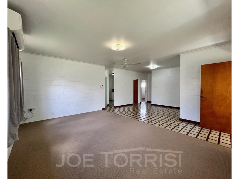 37 Martin Avenue, Mareeba QLD 4880