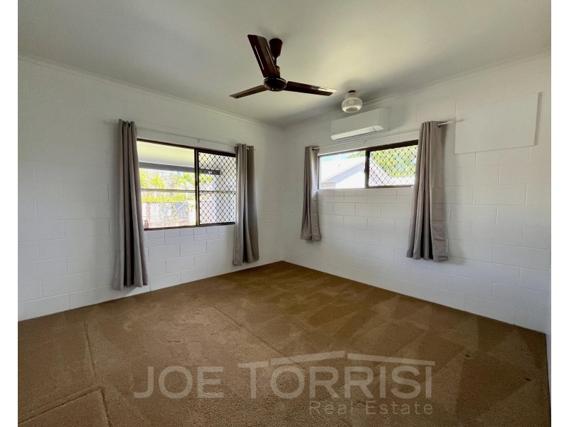 37 Martin Avenue, Mareeba QLD 4880