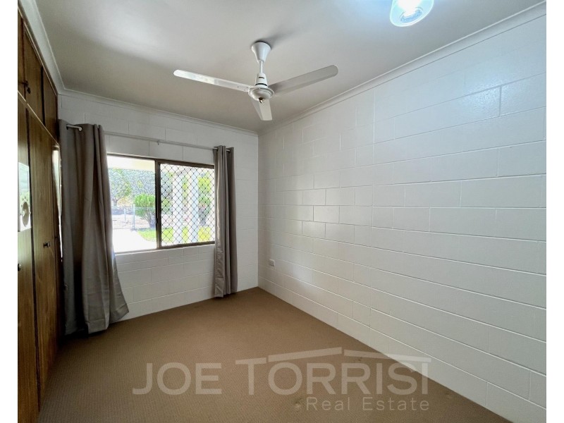 37 Martin Avenue, Mareeba QLD 4880