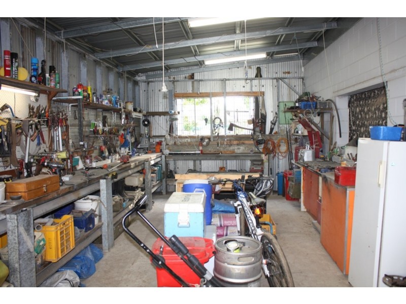 7 Brickley Street, Dimbulah QLD 4872