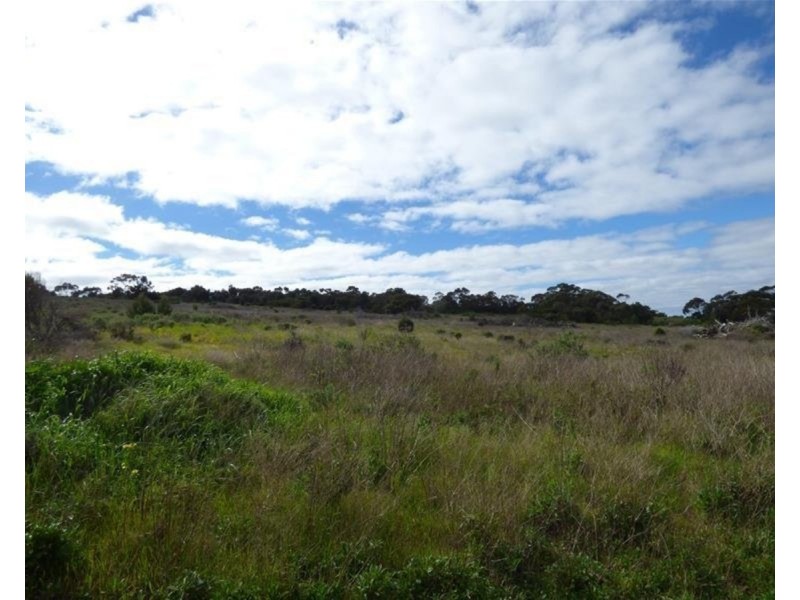 27 Happy Valley Road, Port Lincoln SA 5606