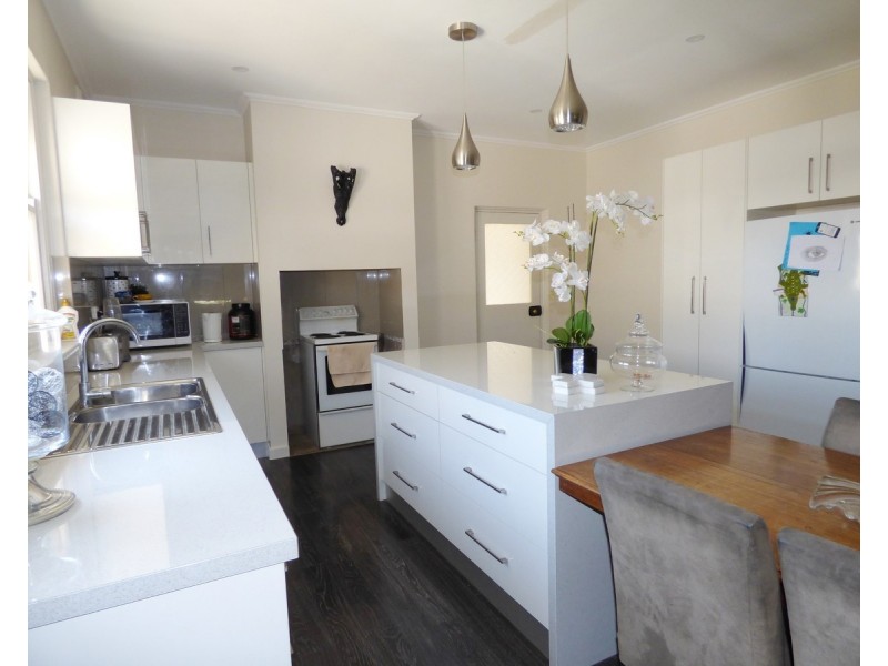 47 London Street, Port Lincoln SA 5606