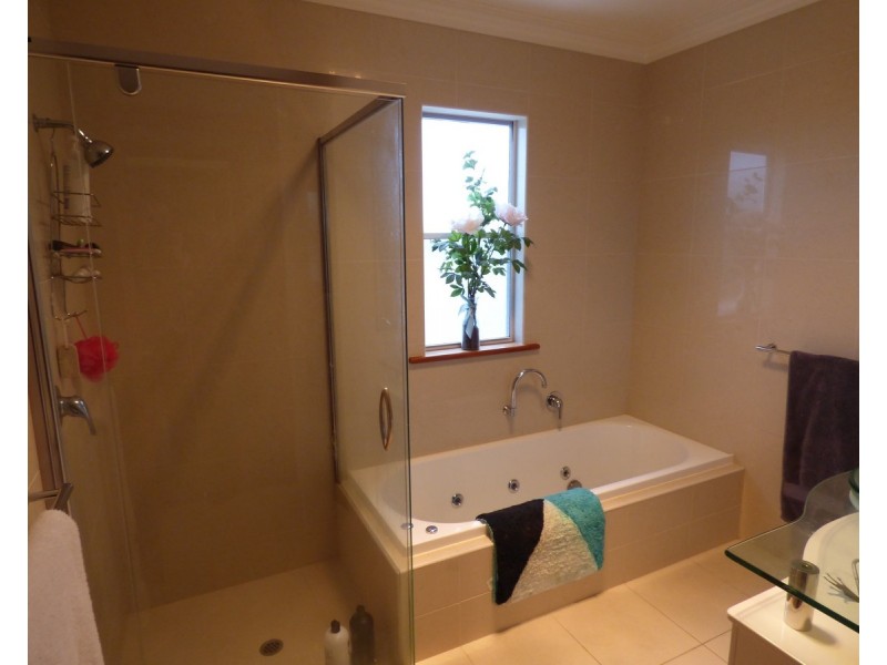 1/11 Ives Place, Port Lincoln SA 5606