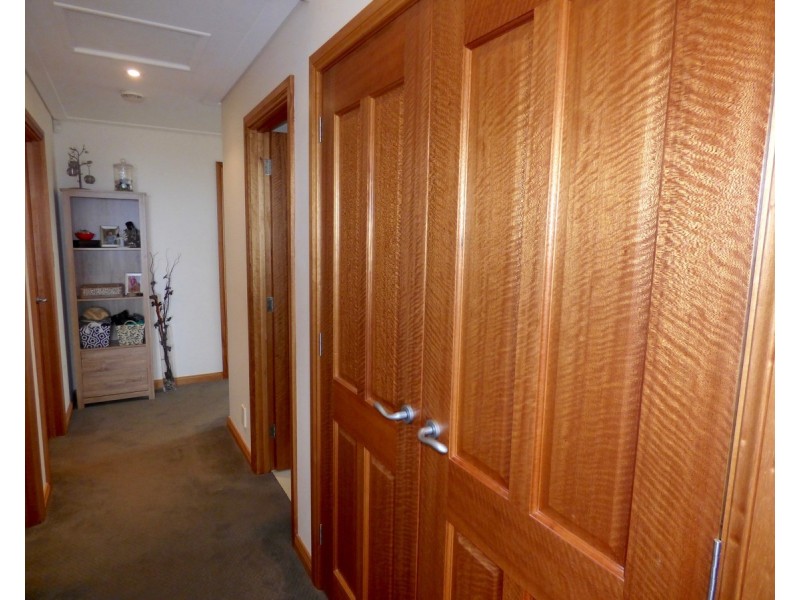 1/11 Ives Place, Port Lincoln SA 5606