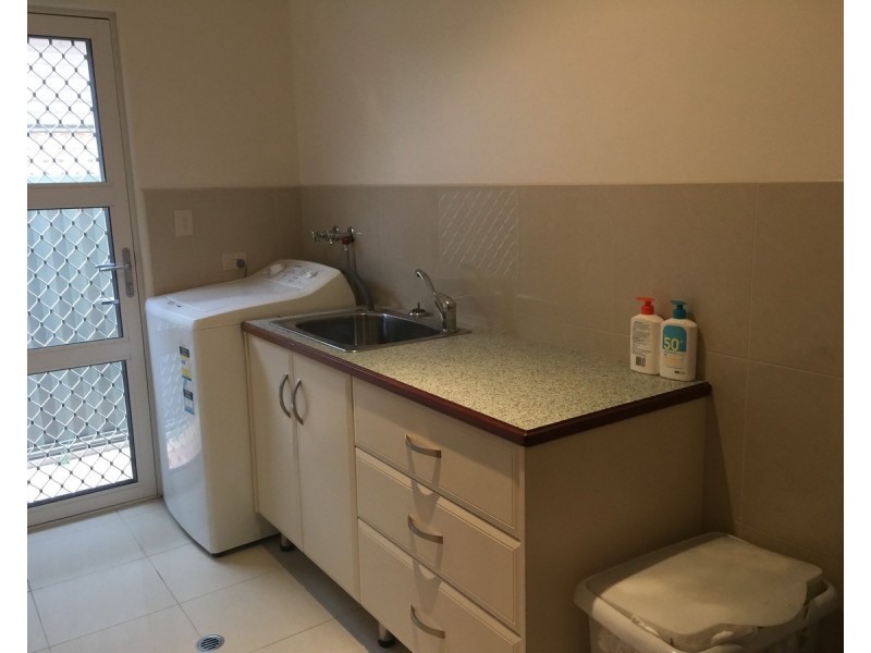 1/11 Ives Place, Port Lincoln SA 5606