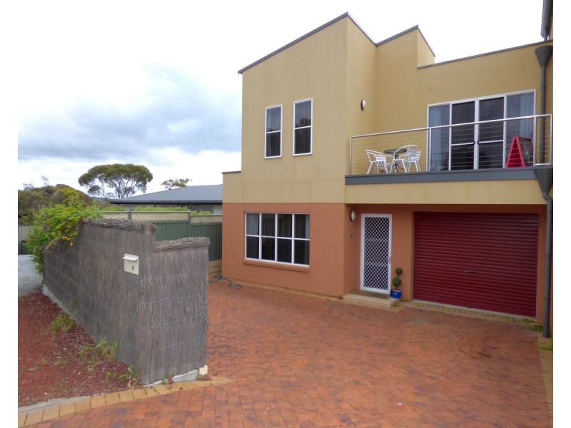 1/11 Ives Place, Port Lincoln SA 5606