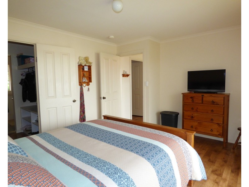 24 Treasure Crescent, Tumby Bay SA 5605