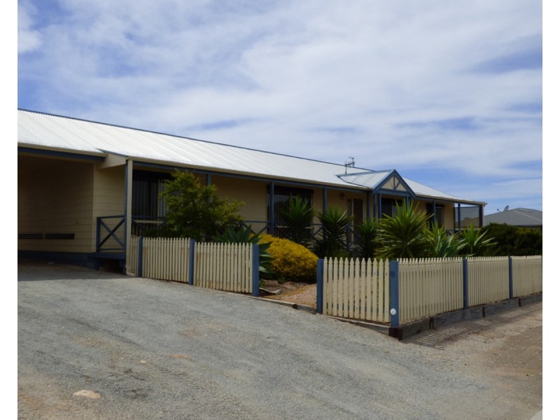 24 Treasure Crescent, Tumby Bay SA 5605