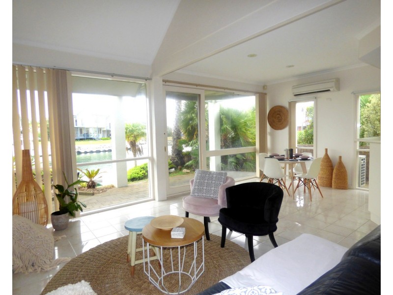 1/12 North Point Avenue, Port Lincoln SA 5606