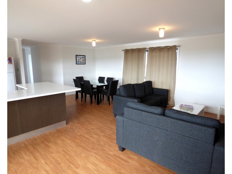 2/2 Coneybeer Terrace, Port Neill SA 5604