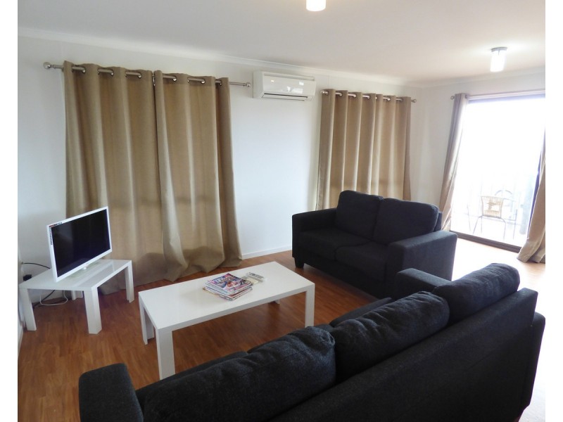 2/2 Coneybeer Terrace, Port Neill SA 5604