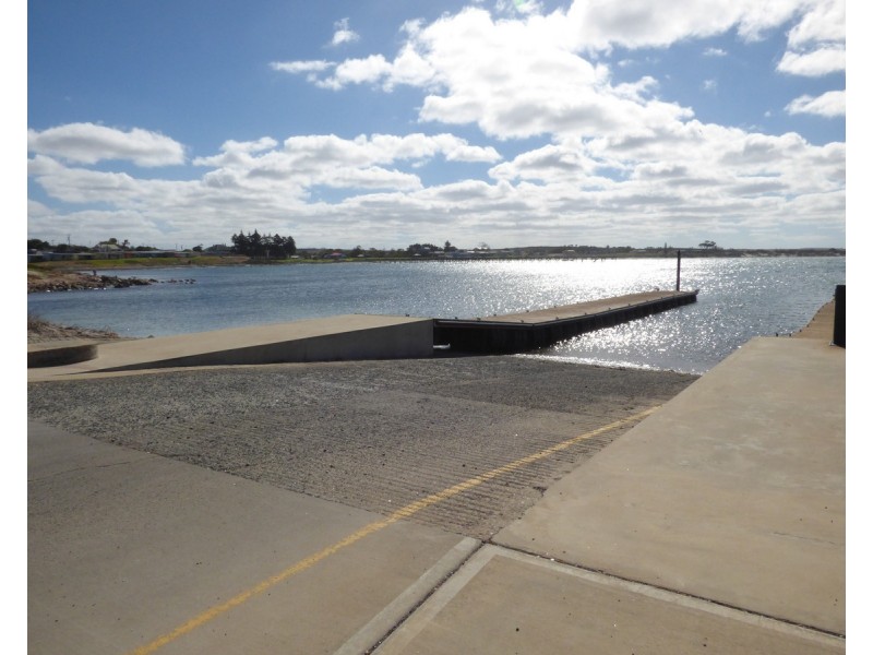 2/2 Coneybeer Terrace, Port Neill SA 5604