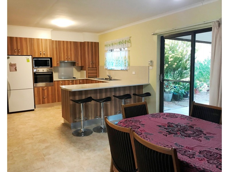 4 Doepke Street, Tumby Bay SA 5605