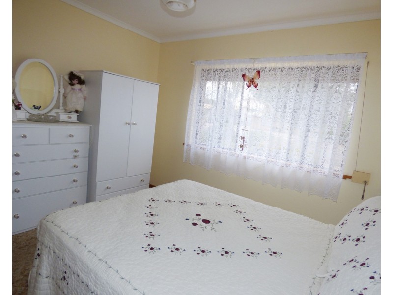 4 Doepke Street, Tumby Bay SA 5605